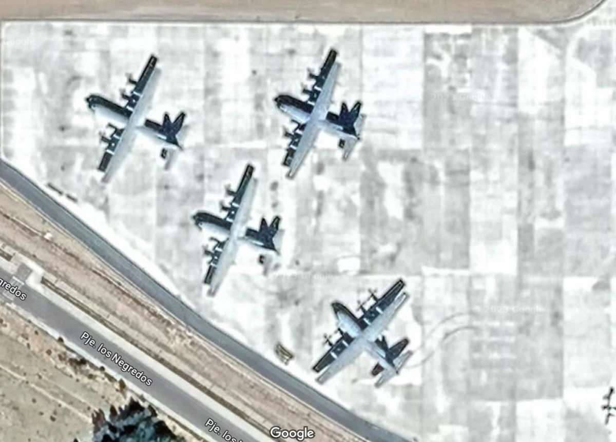 Los cuatro aviones en el aerdromo de Garray. Foto: captura Google Maps